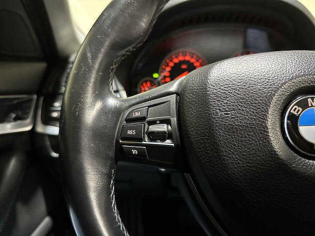 Bmw 523i touring high executive 204pk 2010 5-serie, 3-zkf-44 - afbeelding 14 van  45