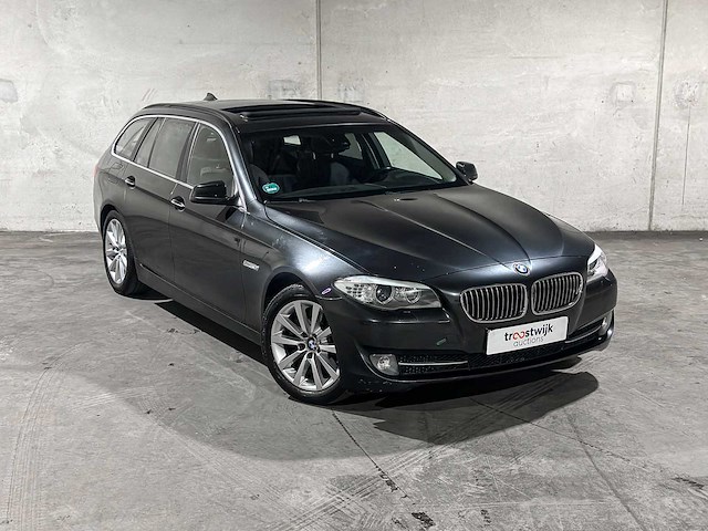 Bmw 523i touring high executive 204pk 2010 5-serie, 3-zkf-44 - afbeelding 44 van  45