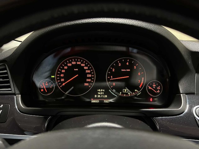 Bmw 523i touring high executive 204pk 2010 5-serie, 3-zkf-44 - afbeelding 18 van  45