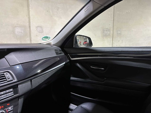 Bmw 523i touring high executive 204pk 2010 5-serie, 3-zkf-44 - afbeelding 24 van  45