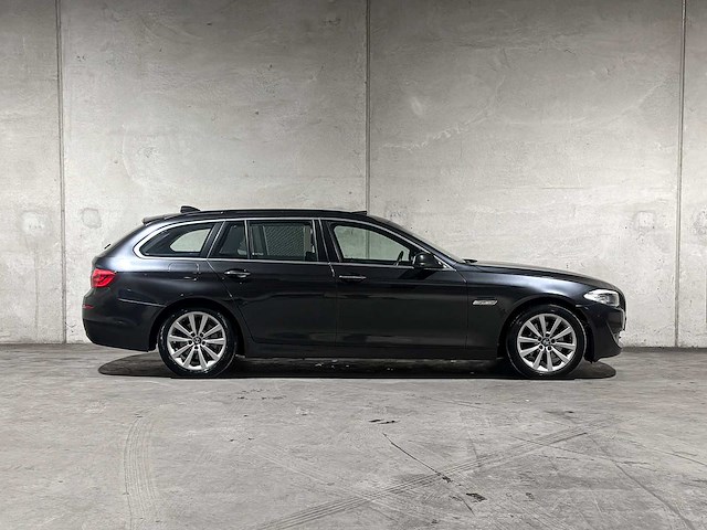 Bmw 523i touring high executive 204pk 2010 5-serie, 3-zkf-44 - afbeelding 45 van  45