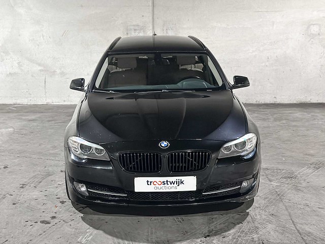 Bmw 523i touring high executive 204pk 2010 5-serie f11, l-790-vl - afbeelding 30 van  33