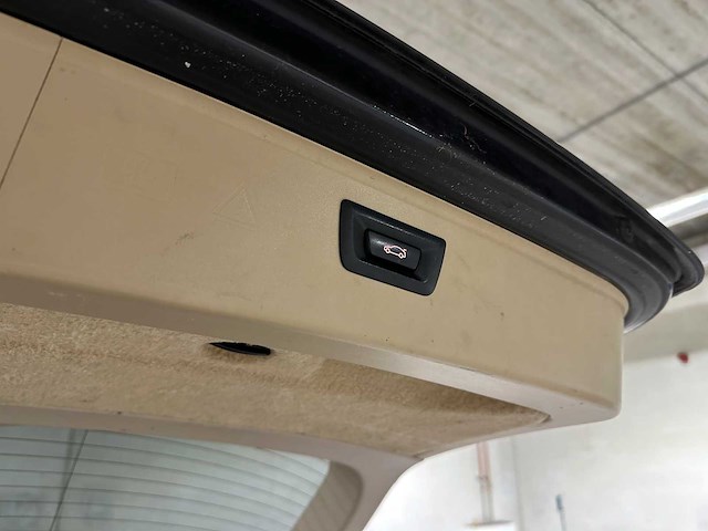 Bmw 523i touring high executive 204pk 2010 5-serie f11, l-790-vl - afbeelding 23 van  25