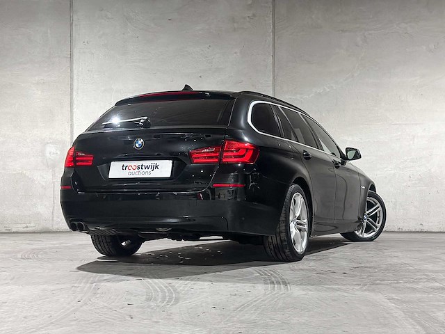 Bmw 523i touring high executive 204pk 2010 5-serie f11, l-790-vl - afbeelding 2 van  31