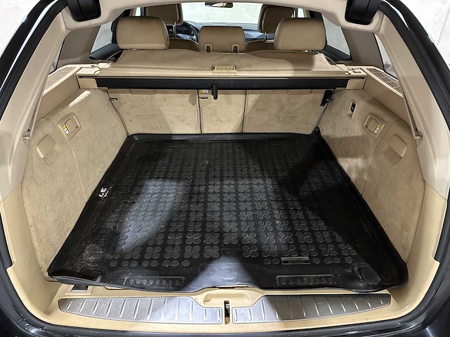 Bmw 523i touring high executive 204pk 2010 5-serie f11, l-790-vl - afbeelding 24 van  33