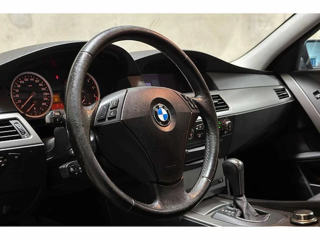 Bmw 525i 5-serie touring 218pk 2007 (automaat), h-790-st - afbeelding 9 van  52