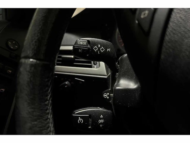 Bmw 525i 5-serie touring 218pk 2007 (automaat), h-790-st - afbeelding 15 van  52