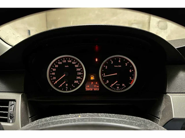 Bmw 525i 5-serie touring 218pk 2007 (automaat), h-790-st - afbeelding 17 van  52