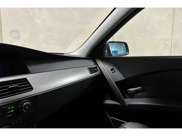 Bmw 525i 5-serie touring 218pk 2007 (automaat), h-790-st - afbeelding 20 van  52