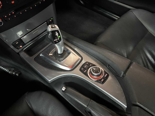 Bmw 525i business line edition ii 218pk 2009 5-serie, 71-jxb-8 youngtimer - afbeelding 15 van  35