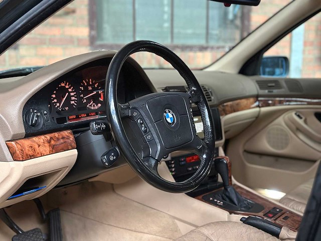 Bmw 528i executive 193pk 1997 (origineel-nl) 5-serie e39, rn-zl-11 - afbeelding 19 van  54
