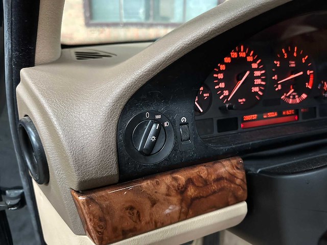 Bmw 528i executive 193pk 1997 (origineel-nl) 5-serie e39, rn-zl-11 - afbeelding 15 van  54