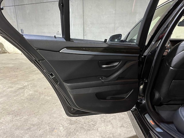 Bmw 528i high executive 245pk 2014 5-serie, 1-xzl-55 - afbeelding 27 van  45