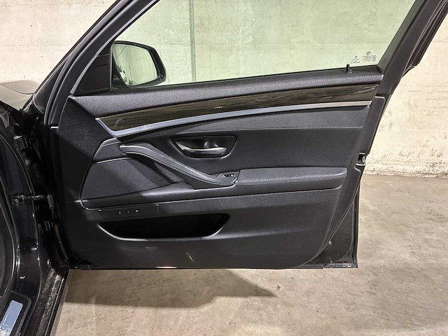 Bmw 528i high executive 245pk 2014 5-serie, 1-xzl-55 - afbeelding 30 van  45