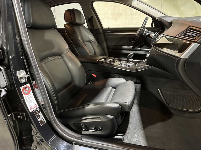 Bmw 528i high executive 245pk 2014 5-serie, 1-xzl-55 - afbeelding 38 van  45