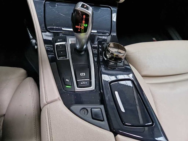 Bmw 528i touring high executive automaat; 59-thg-6 - afbeelding 4 van  15