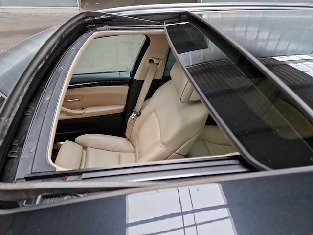 Bmw 528i touring high executive automaat; 59-thg-6 - afbeelding 12 van  15