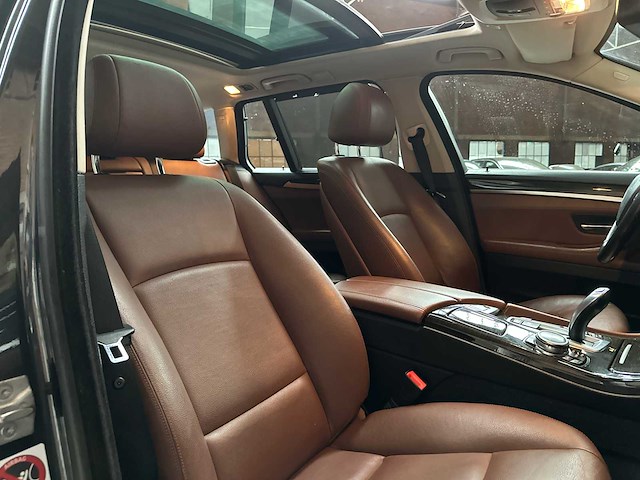 Bmw 528i touring luxury edition f11 245pk 2014 5-serie, 6-tzt-71 - afbeelding 33 van  41