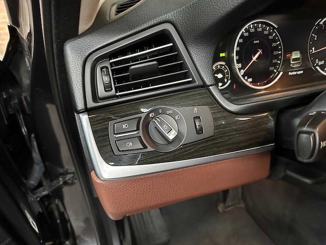 Bmw 528i touring luxury edition f11 245pk 2014 5-serie, 6-tzt-71 - afbeelding 11 van  41