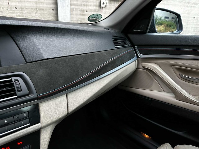 Bmw 530d blueperformance high executive touring 258pk 2011 5-serie, ns-262-v - afbeelding 7 van  11