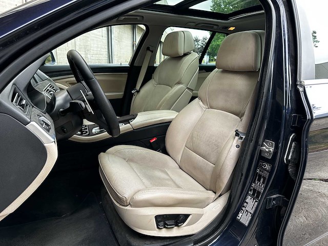 Bmw 530d blueperformance high executive touring 258pk 2011 5-serie, ns-262-v - afbeelding 8 van  11