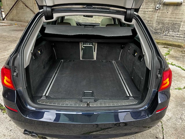 Bmw 530d blueperformance high executive touring 258pk 2011 5-serie, ns-262-v - afbeelding 9 van  11