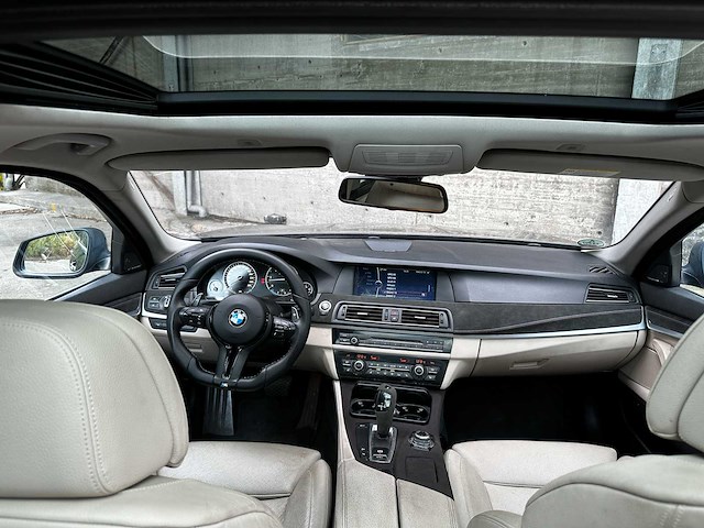 Bmw 530d blueperformance high executive touring 258pk 2011 5-serie, ns-262-v - afbeelding 45 van  61