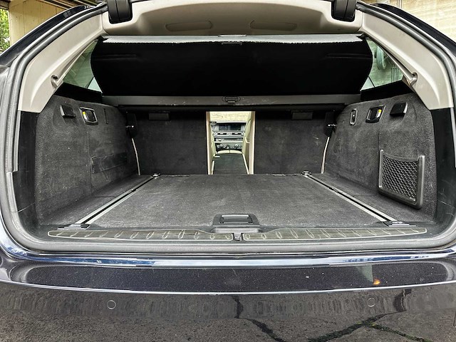 Bmw 530d blueperformance high executive touring 258pk 2011 5-serie, ns-262-v - afbeelding 52 van  61