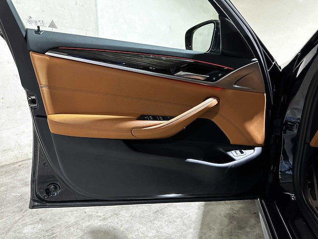Bmw 530d high executive m-sport 286pk 2020 5-serie touring g31, n-026-xz - afbeelding 26 van  43