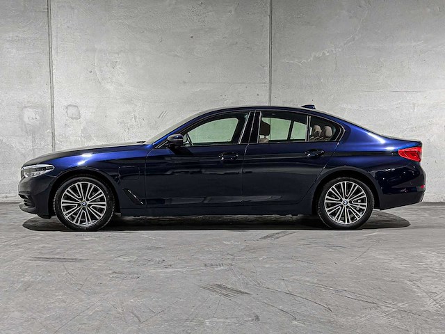Bmw 530e iperformance high executive 5-serie 252pk 2019 (origineel-nl + 1eigenaar), zt-244-h - afbeelding 7 van  48