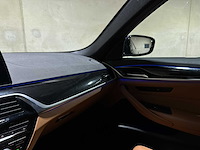 Bmw 530e iperformance high executive 5-serie 252pk 2019 (origineel-nl + 1eigenaar), zt-244-h - afbeelding 24 van  48