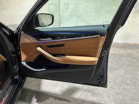 Bmw 530e iperformance high executive 5-serie 252pk 2019 (origineel-nl + 1eigenaar), zt-244-h - afbeelding 34 van  48