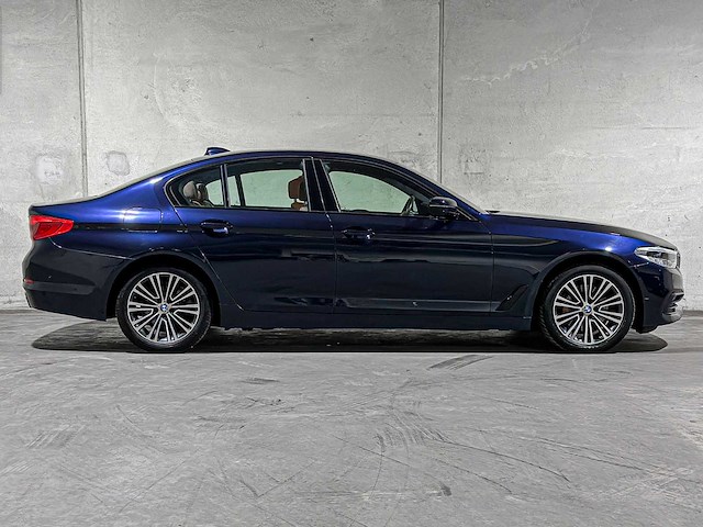 Bmw 530e iperformance high executive 5-serie 252pk 2019 (origineel-nl + 1eigenaar), zt-244-h - afbeelding 46 van  48