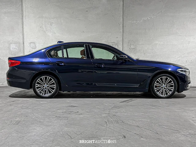 Bmw 530e iperformance high executive 5-serie 252pk 2019 (origineel-nl+1eigenaar), zt-244-h - afbeelding 2 van  47