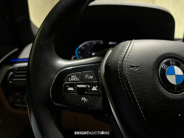 Bmw 530e iperformance high executive 5-serie 252pk 2019 (origineel-nl+1eigenaar), zt-244-h - afbeelding 17 van  47