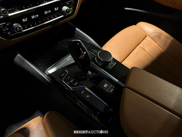 Bmw 530e iperformance high executive 5-serie 252pk 2019 (origineel-nl+1eigenaar), zt-244-h - afbeelding 22 van  47