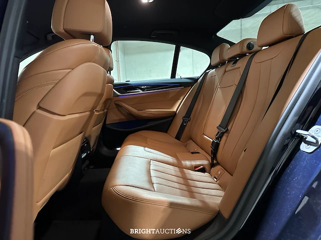 Bmw 530e iperformance high executive 5-serie 252pk 2019 (origineel-nl+1eigenaar), zt-244-h - afbeelding 30 van  47