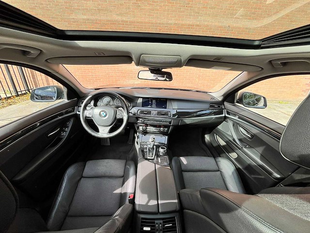 Bmw 530xd touring high executive, automaat, rr-860-x - afbeelding 21 van  21
