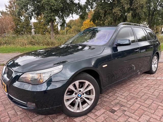 Bmw 530xi touring business line automaat, 61-zr-jr - afbeelding 1 van  19