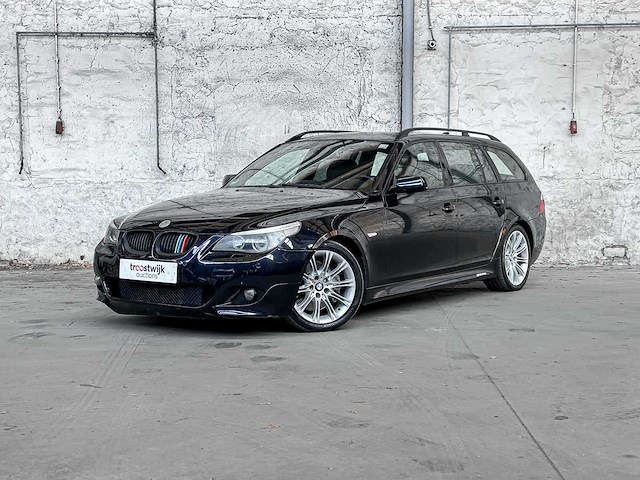 Bmw 535d touring high executive 272pk 2006 (origineel-nl) 5-serie, 09-sv-fx - afbeelding 12 van  43