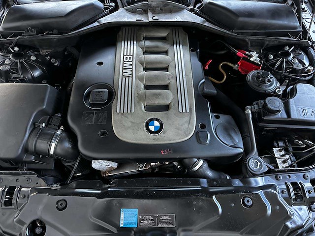 Bmw 535d touring high executive 272pk 2006 (origineel-nl) 5-serie, 09-sv-fx - afbeelding 35 van  43
