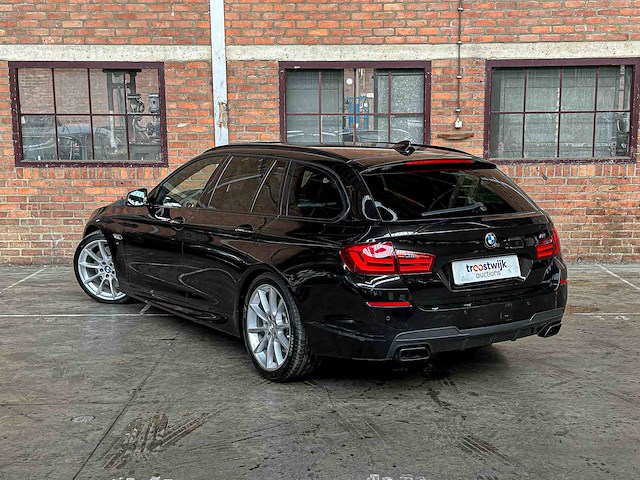 Bmw 550i 4.4 v8 high executive m-sport f11 408pk 2011 5-serie touring, hp-259-j - afbeelding 11 van  59