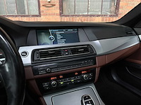 Bmw 550i 4.4 v8 high executive m-sport f11 408pk 2011 5-serie touring, hp-259-j - afbeelding 27 van  59