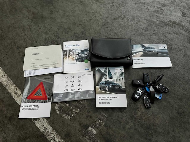 Bmw 550i 4.4 v8 high executive m-sport f11 408pk 2011 5-serie touring, hp-259-j - afbeelding 52 van  59