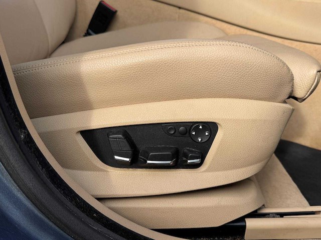 Bmw 550i gran turismo high executive automaat; 93-nlj-3 - afbeelding 16 van  29