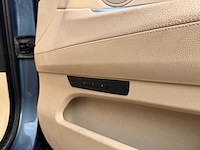 Bmw 550i gran turismo high executive automaat; 93-nlj-3 - afbeelding 17 van  29