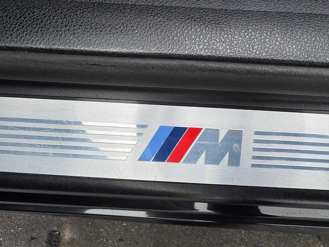 Bmw 6-serie cabrio m640i high executive m6 styling r-755-nz - afbeelding 17 van  32