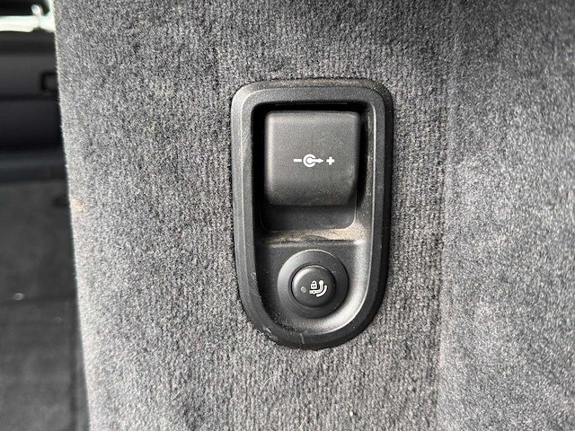 Bmw 630i gran turismo executive edition automaat; zp-805-t - afbeelding 9 van  25