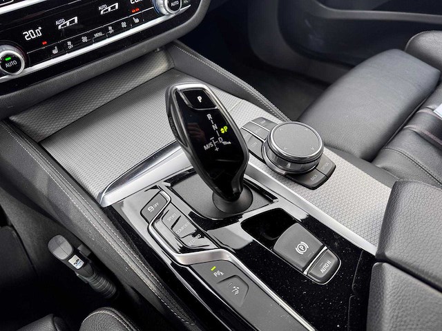 Bmw 630i gran turismo executive edition automaat; zp-805-t - afbeelding 10 van  25