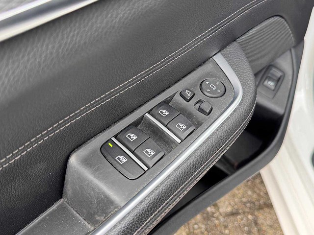 Bmw 630i gran turismo executive edition automaat; zp-805-t - afbeelding 14 van  24